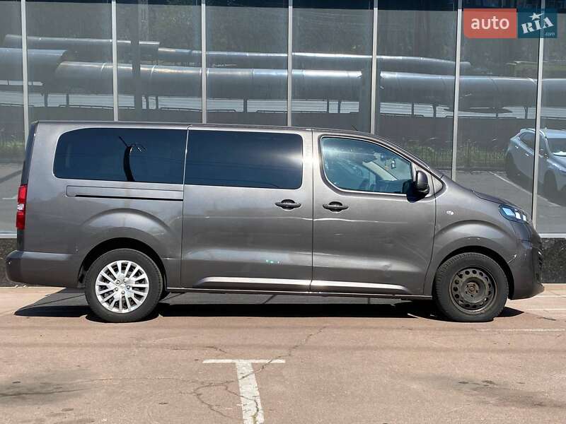 Минивэн Opel Zafira Life 2020 в Киеве