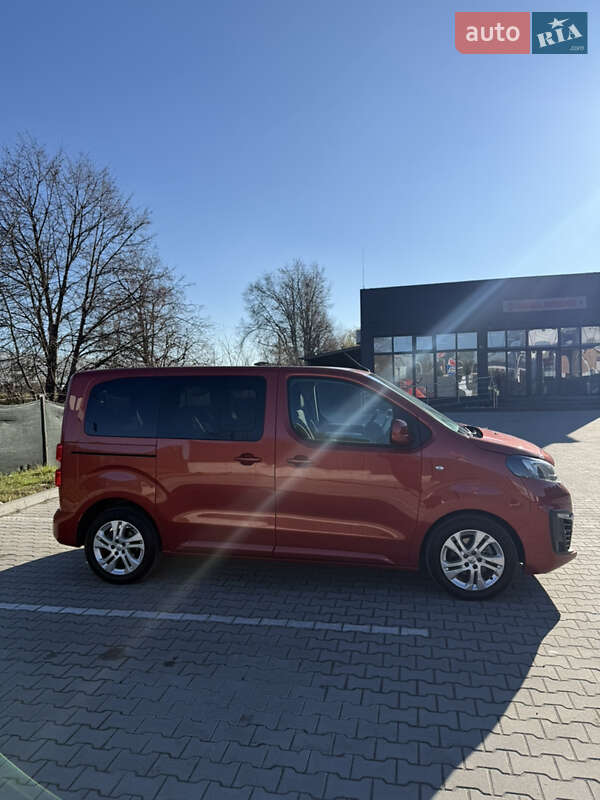 Минивэн Opel Zafira Life 2021 в Львове