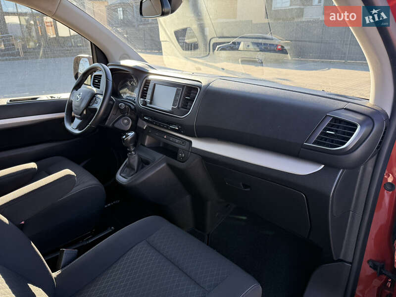 Минивэн Opel Zafira Life 2021 в Львове