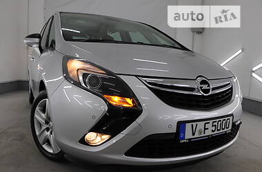 Минивэн Opel Zafira Tourer 2013 в Трускавце