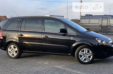 Мінівен Opel Zafira Tourer 2011 в Стрию