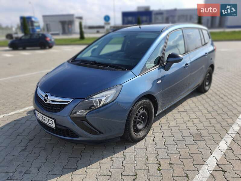 Минивэн Opel Zafira Tourer 2013 в Коломые