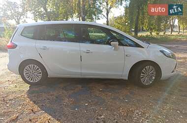 Мінівен Opel Zafira Tourer 2015 в Гребінці