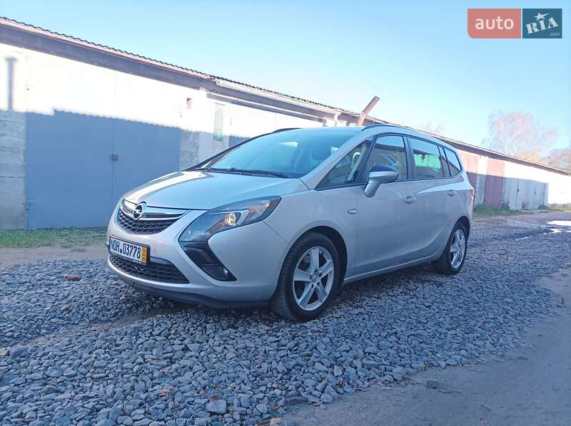 Мінівен Opel Zafira Tourer 2015 в Бродах