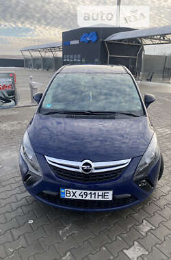 Минивэн Opel Zafira Tourer 2014 в Летичеве