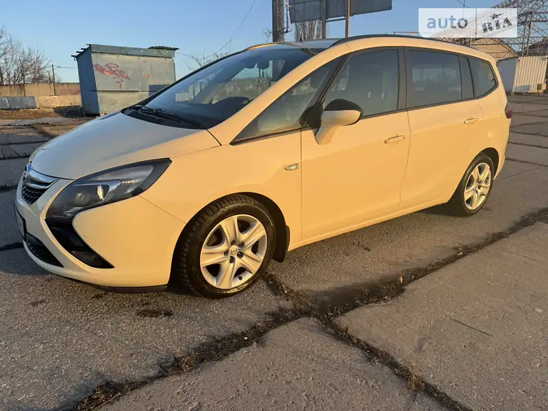 Opel Zafira Tourer