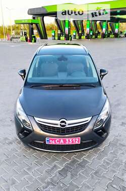 Мінівен Opel Zafira Tourer 2014 в Стрию