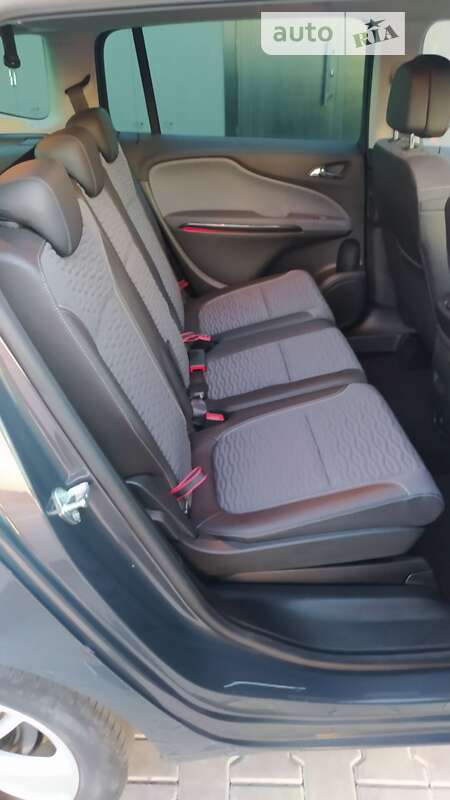 Минивэн Opel Zafira Tourer 2014 в Стрые