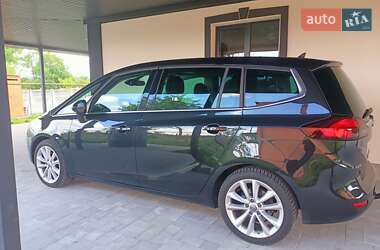 Минивэн Opel Zafira Tourer 2014 в Калуше