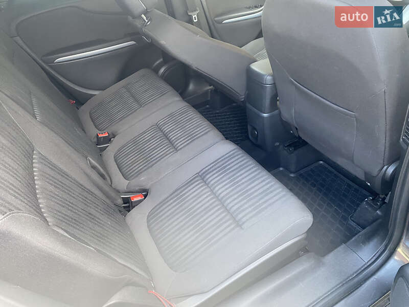 Мінівен Opel Zafira Tourer 2012 в Тарасівці фото 22 Мінівен Opel Zafira Tourer 2012 в Тарасівці