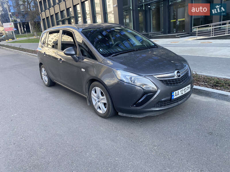 Мінівен Opel Zafira Tourer 2012 в Тарасівці фото 5 Мінівен Opel Zafira Tourer 2012 в Тарасівці