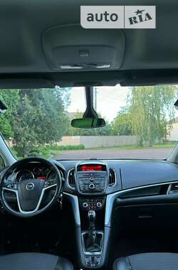 Мінівен Opel Zafira Tourer 2012 в Лубнах