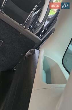 Минивэн Opel Zafira Tourer 2013 в 