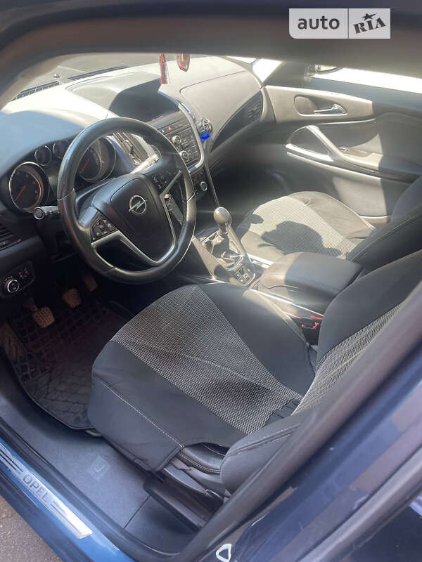 Мінівен Opel Zafira Tourer 2014 в Козові фото 16 Мінівен Opel Zafira Tourer 2014 в Козові