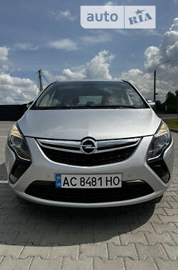 Мінівен Opel Zafira Tourer 2015 в Луцьку