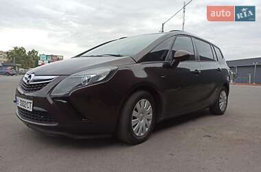 Минивэн Opel Zafira Tourer 2013 в 