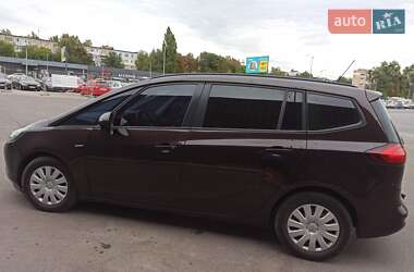 Минивэн Opel Zafira Tourer 2013 в 