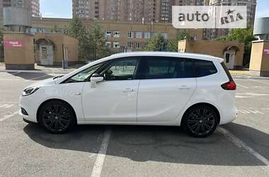 Минивэн Opel Zafira Tourer 2018 в Киеве