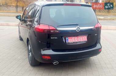Минивэн Opel Zafira Tourer 2017 в 