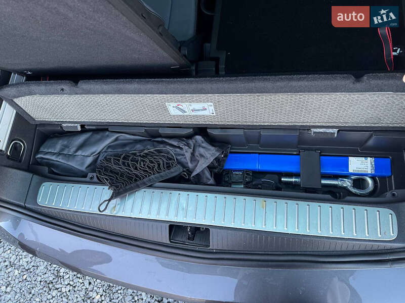 Мінівен Opel Zafira Tourer 2012 в Дрогобичі