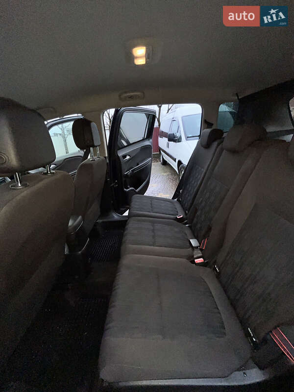 Мінівен Opel Zafira Tourer 2013 в Львові фото 8 Мінівен Opel Zafira Tourer 2013 в Львові