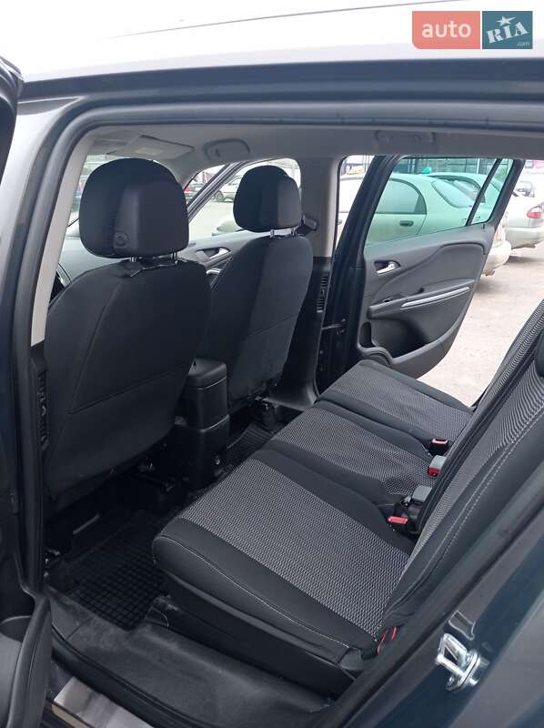 Мінівен Opel Zafira Tourer 2014 в Миколаєві