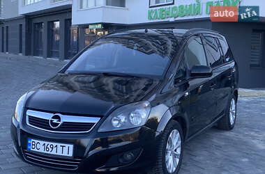 Минивэн Opel Zafira Tourer 2013 в 
