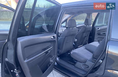 Минивэн Opel Zafira Tourer 2013 в 