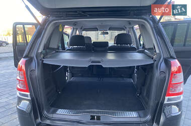 Минивэн Opel Zafira Tourer 2013 в 