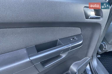Минивэн Opel Zafira Tourer 2013 в 