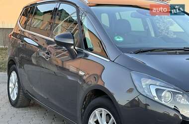 Мінівен Opel Zafira Tourer 2014 в Кривому Розі