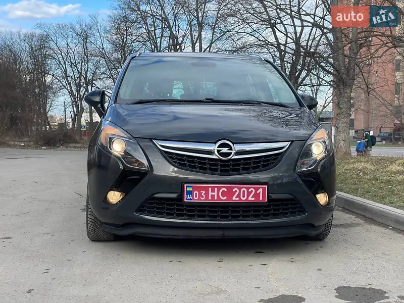 Opel Zafira Tourer