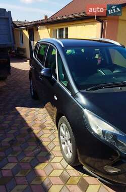 Минивэн Opel Zafira Tourer 2013 в 