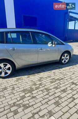 Мінівен Opel Zafira Tourer 2011 в 