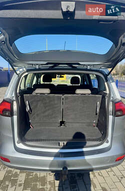 Мінівен Opel Zafira Tourer 2011 в 