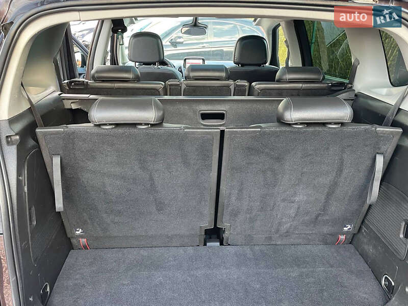 Мінівен Opel Zafira Tourer 2013 в Дрогобичі