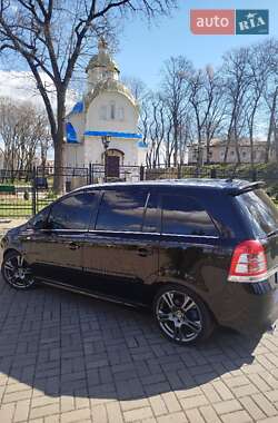 Минивэн Opel Zafira Tourer 2008 в Прилуках
