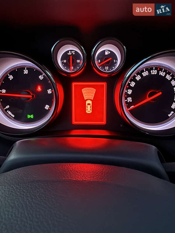 Мінівен Opel Zafira Tourer 2012 в Красилові