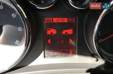 Мінівен Opel Zafira Tourer 2012 в 