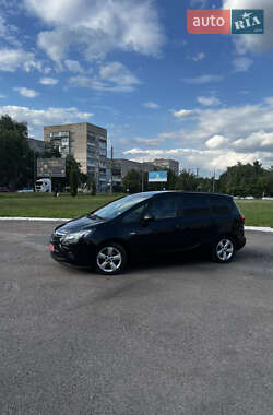 Минивэн Opel Zafira Tourer 2015 в 
