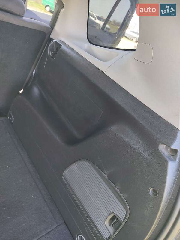 Мінівен Opel Zafira Tourer 2013 в Одесі фото 29 Мінівен Opel Zafira Tourer 2013 в Одесі