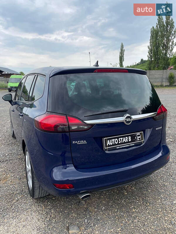 Минивэн Opel Zafira Tourer 2016 в Иршаве