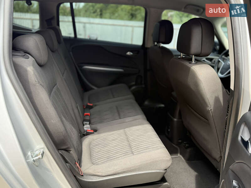 Мінівен Opel Zafira Tourer 2016 в Коломиї