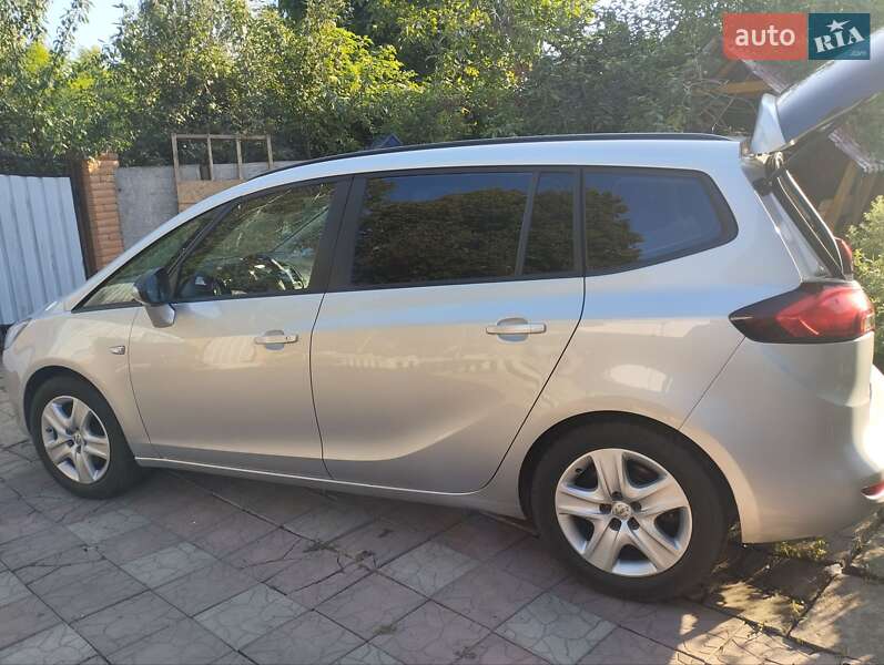 Мінівен Opel Zafira Tourer 2013 в Чернігові фото 10 Мінівен Opel Zafira Tourer 2013 в Чернігові