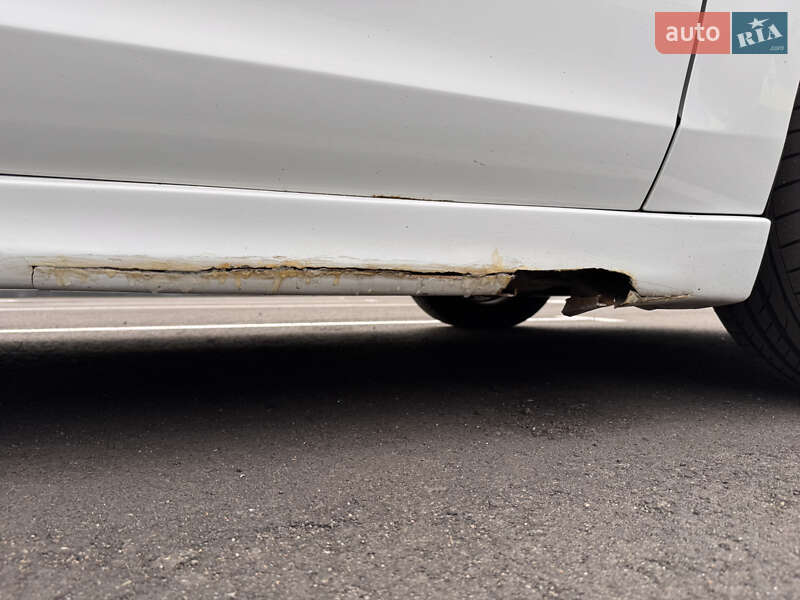 Мінівен Opel Zafira Tourer 2013 в Чернігові