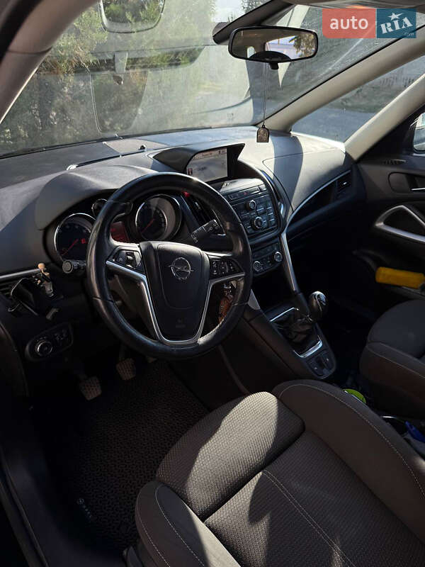 Мінівен Opel Zafira Tourer 2012 в Лозовій фото 29 Мінівен Opel Zafira Tourer 2012 в Лозовій