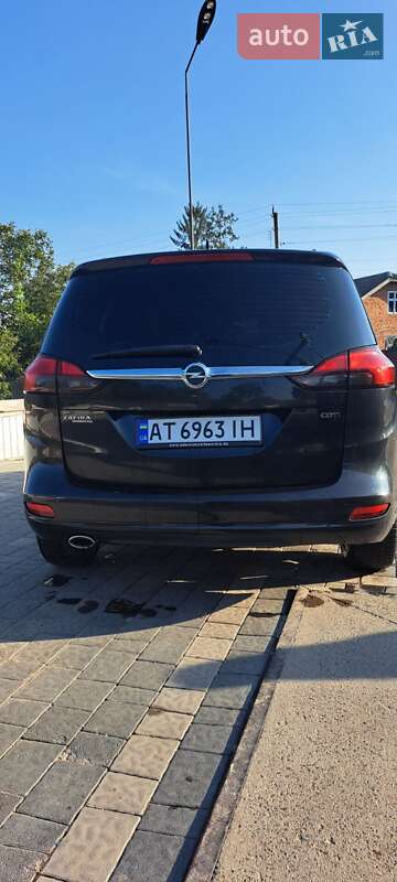 Мінівен Opel Zafira Tourer 2016 в Городенці
