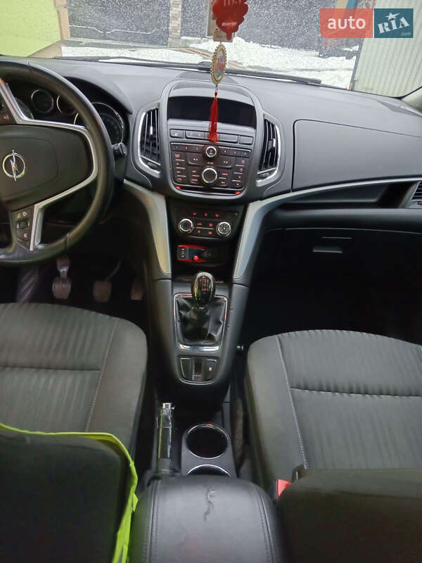 Мінівен Opel Zafira Tourer 2012 в Івано-Франківську
