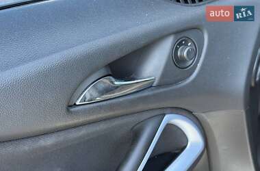 Минивэн Opel Zafira Tourer 2015 в 