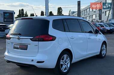 Минивэн Opel Zafira Tourer 2015 в 